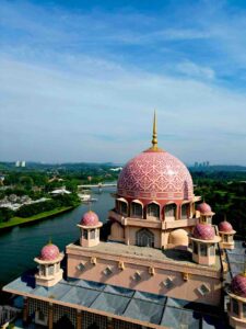 kuala lumpur to putrajaya tour